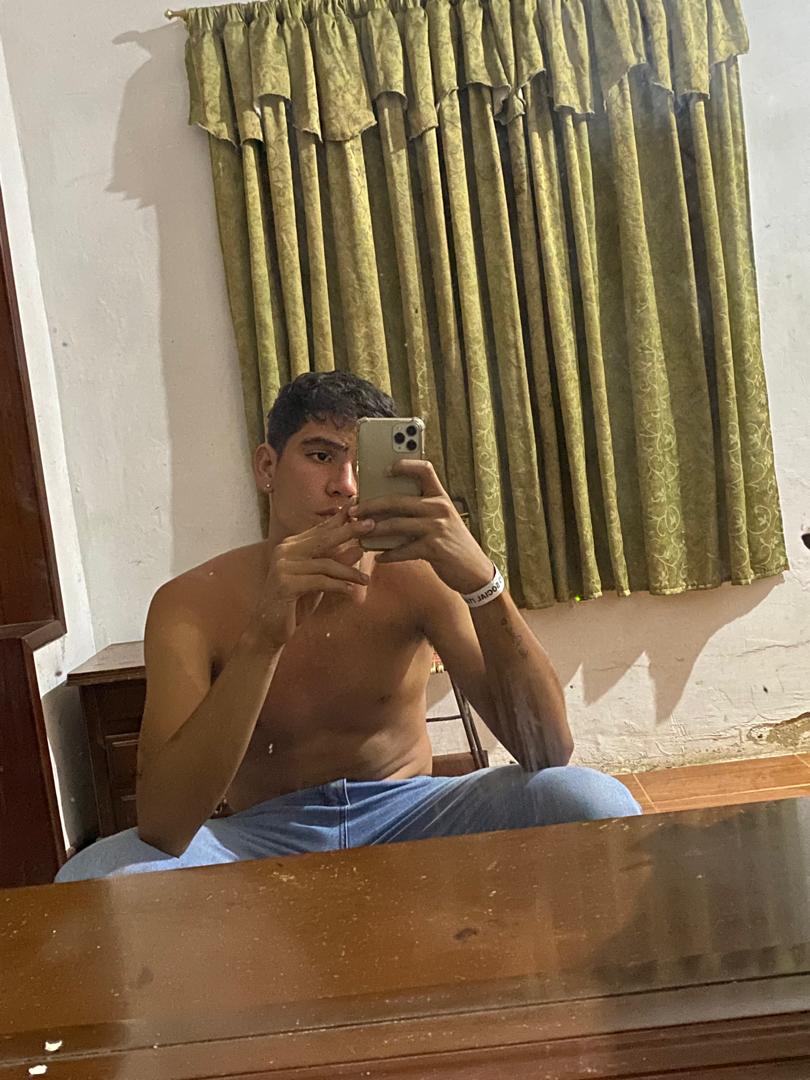 cashmasterjuhan's tweet photo. 😈👑...#cashgame #paypig #cashplay #scallyboy #scallyalpha #alpha #master #cashmaster #rtgame #wallet #cashslave #cashdrain #drain https://t.co/lNOh4IHrFR