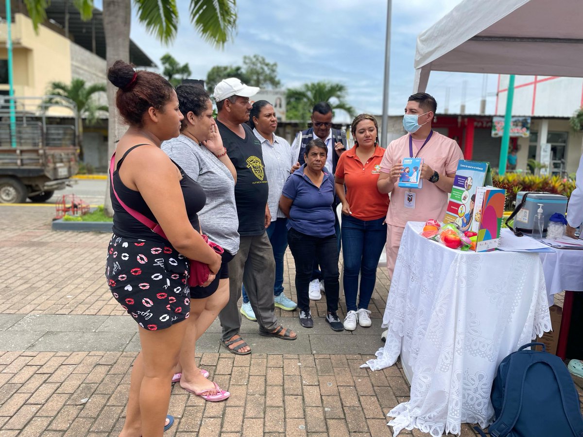 DPS_LosRios's tweet photo. #Puebloviejo | El Distrito de @Salud_Ec 12D02 participa en la Feria Ciudadana donde se brindaron las siguientes atenciones:
✅Medicina General
✅Odontología
✅Vacunación
✅Paquete priorizado de bienes y servicios
✅Promoción de la prevención del cáncer cérvico uterino https://t.co/o0gNegxLxm