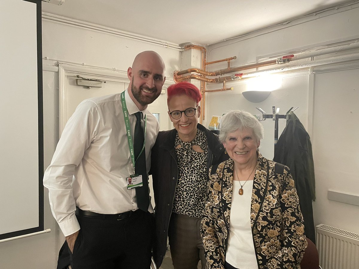 Cllr James Potts (@jamespotts) on Twitter photo Really excellent Junction Ward partnership this evening with my brilliant colleagues <a href="/sheilachapman01/">Sheila Chapman</a> & <a href="/JanetBurgess1/">Janet Burgess</a>.
Updates from <a href="/IslingtonBC/">Islington Council</a> officers on planning, community safety, ASB and Archway’s Creative Enterprise Zone made for a great meeting with residents Really excellent Junction Ward partnership this evening with my brilliant colleagues <a href="/sheilachapman01/">Sheila Chapman</a> & <a href="/JanetBurgess1/">Janet Burgess</a>.
Updates from <a href="/IslingtonBC/">Islington Council</a> officers on planning, community safety, ASB and Archway’s Creative Enterprise Zone made for a great meeting with residents
