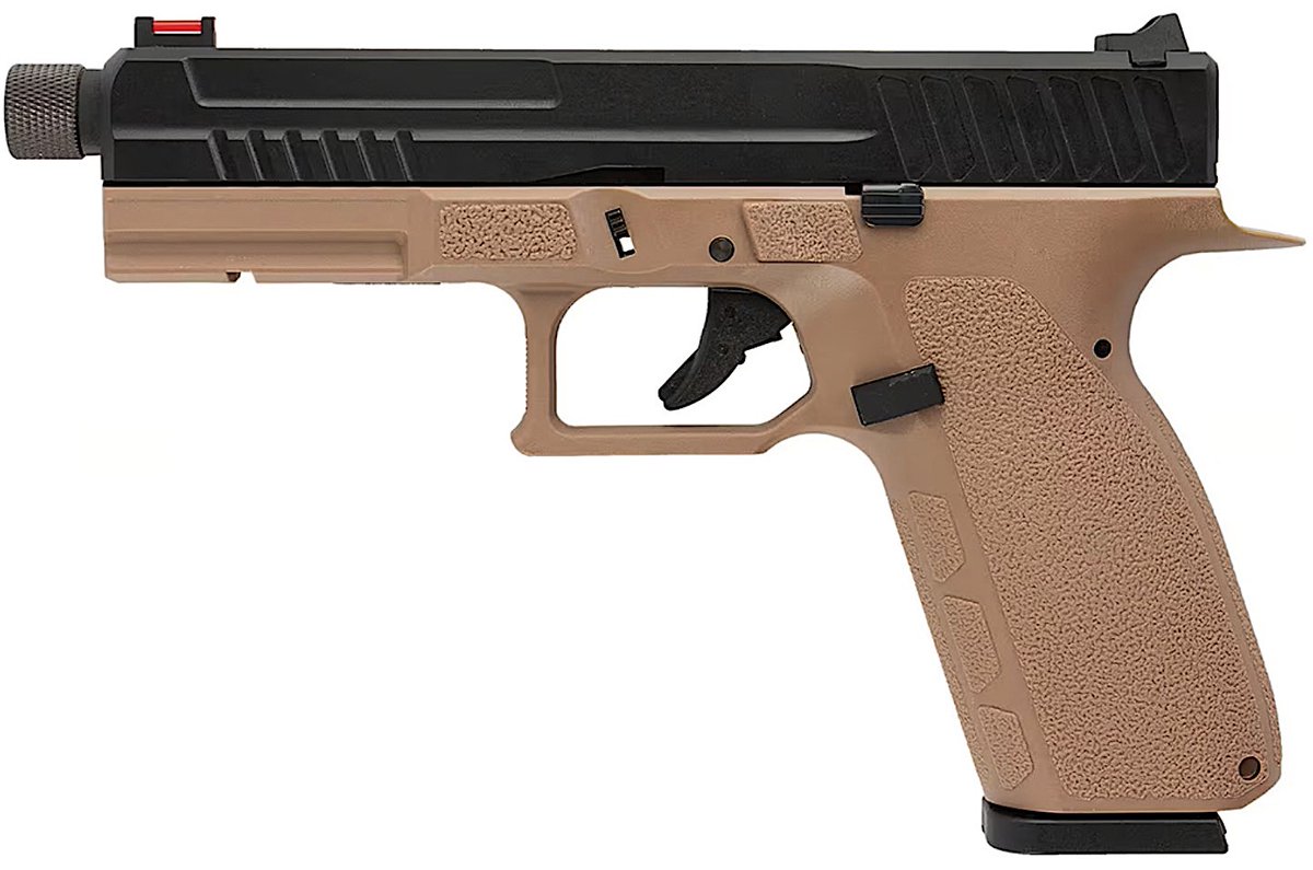 ReplicaAirguns's tweet photo. KJWorks KP-13 TBC CO2 Blowback Airsoft Pistol Table Top Review
https://t.co/eP4DWUklrI
#ReplicaAirguns #Replica #AirsoftGun #KJWorks #KP13TBC #KP13 #TBC #Airsoft #GBB #Pistol #Review #TableTop #Specifications #Details #Pros #Cons #Glock #SemiAuto #GasBlowback #Blowback https://t.co/VkDWb5WdMZ
