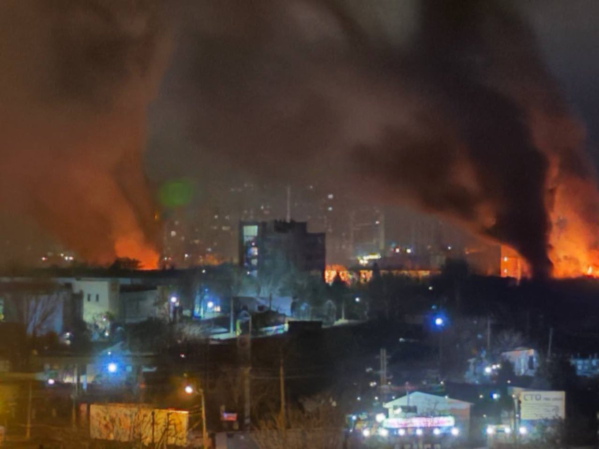 Odesa is under a massive Russian drone attack #Ukraine
