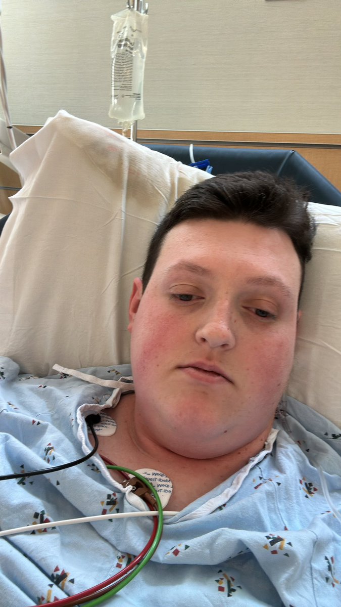 FrostFire14 tweet media