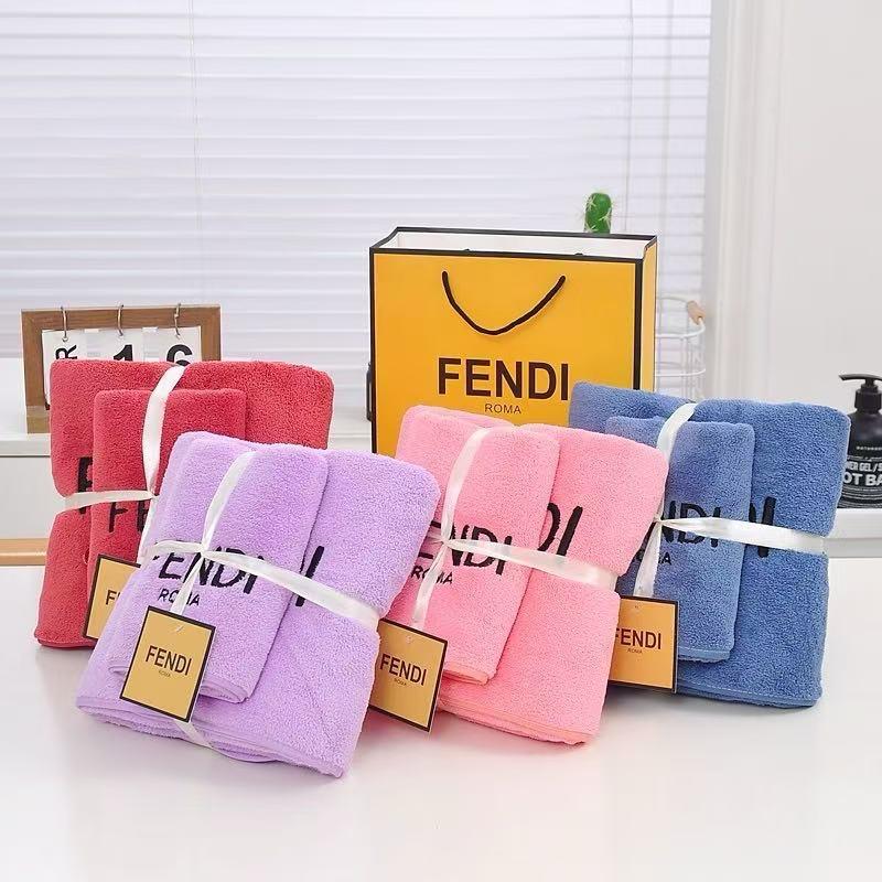 2in1 Branded towels 📌
Perfect gift 🎁 idea 

100 percent water absorbent 🧽 
Skin friendly 📌

Can be used by adult and kids 
Price: 12,500