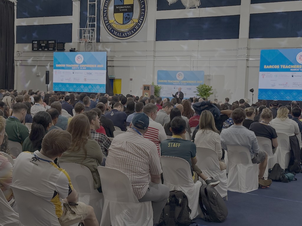 eslweb's tweet image. Day 1 of #Earcos, had a great discussion with @k_shelton which I&apos;ve written up! 
#Earcos2025

readysetcompute.com/day-1-of-earco…