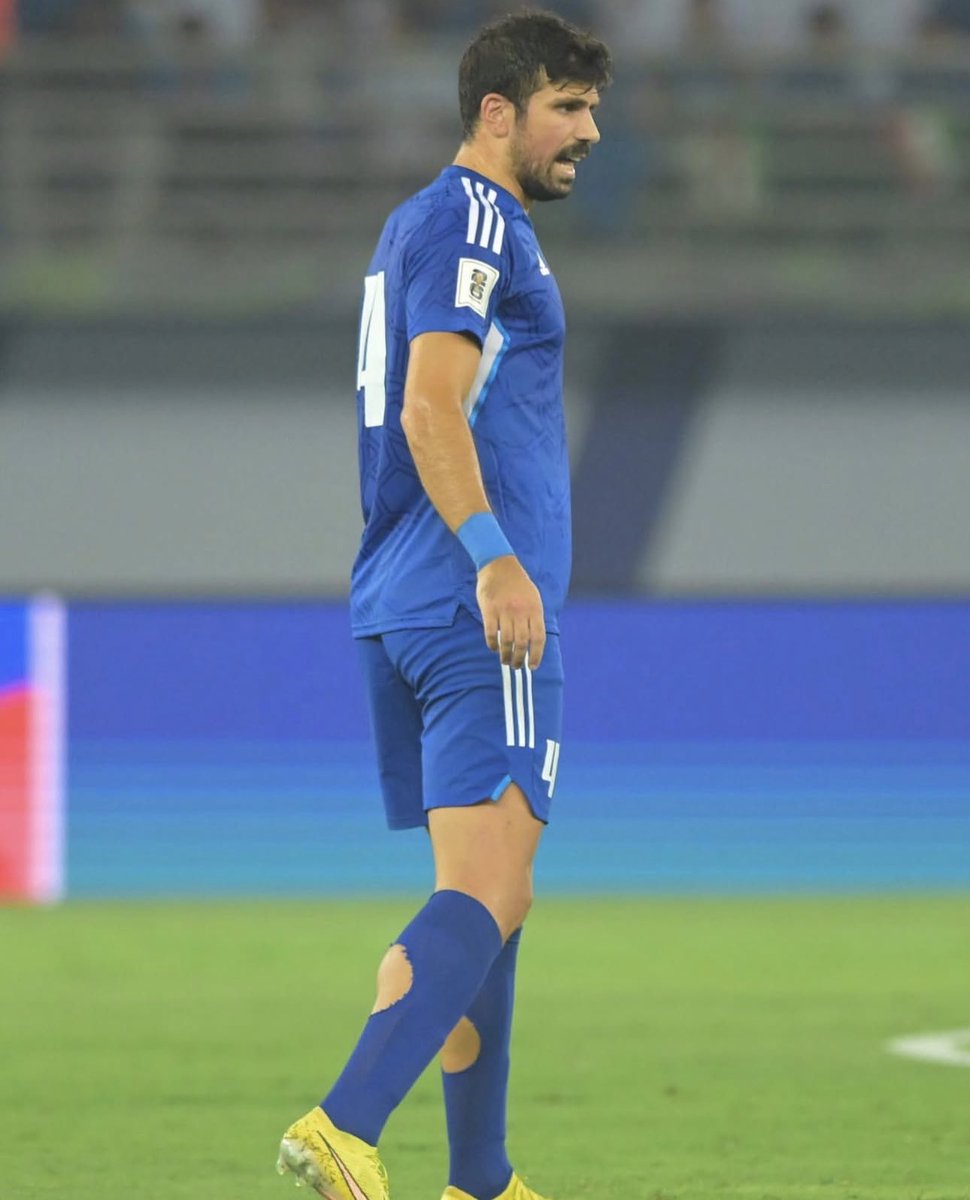 الحمدالله دائمًا وأبدآ  💙🇰🇼