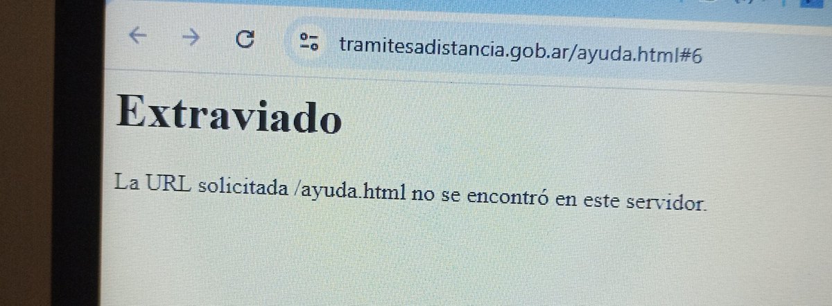 La pagina  tramitesadistancia.gob.ar no va ni a pedal. Hace 10 dias que pedi la legalizacion de una licencia de conducir y nada. Voy a contacto y la Url solicitada no se encuentra...ya q el TAD es la unica opcion, al menos que funcione mejor, por favor!