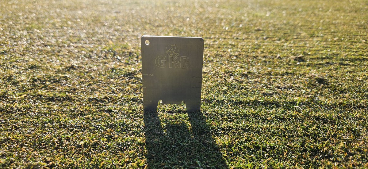 Greens maintenance day <a href="/HowleyGC/">Howley Hall GC</a> as we continue to prepare the playing surfaces. Scarify, verti cut, topdress and a roll. Good clear out of the top 20mm. Great work by <a href="/BA_LTD/">Bancroft Amenities</a> &amp; the team.