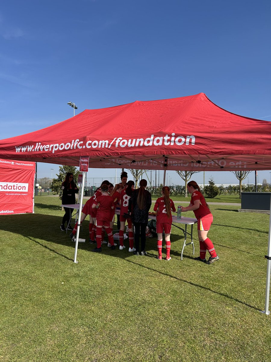 EnglishMartyrs's tweet photo. Thanks @LFCFoundation for an amazing day. Such high quality football and delighted to have made the finals. 🙌❤️ ☀️so proud of the girls. 💪 https://t.co/nJBXhgvecs