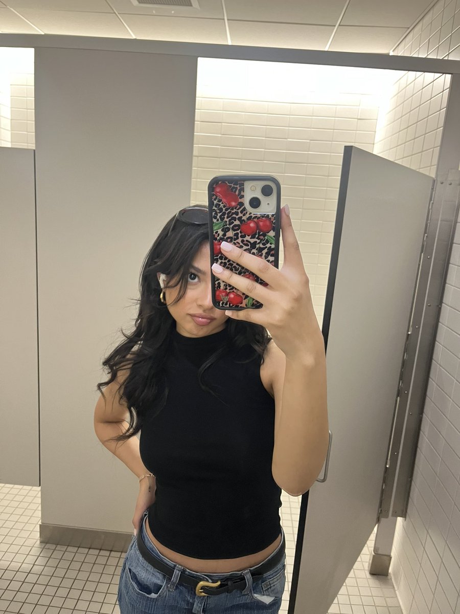 brattydelia's tweet photo. men are so stupid https://t.co/eNc1bsRtbx