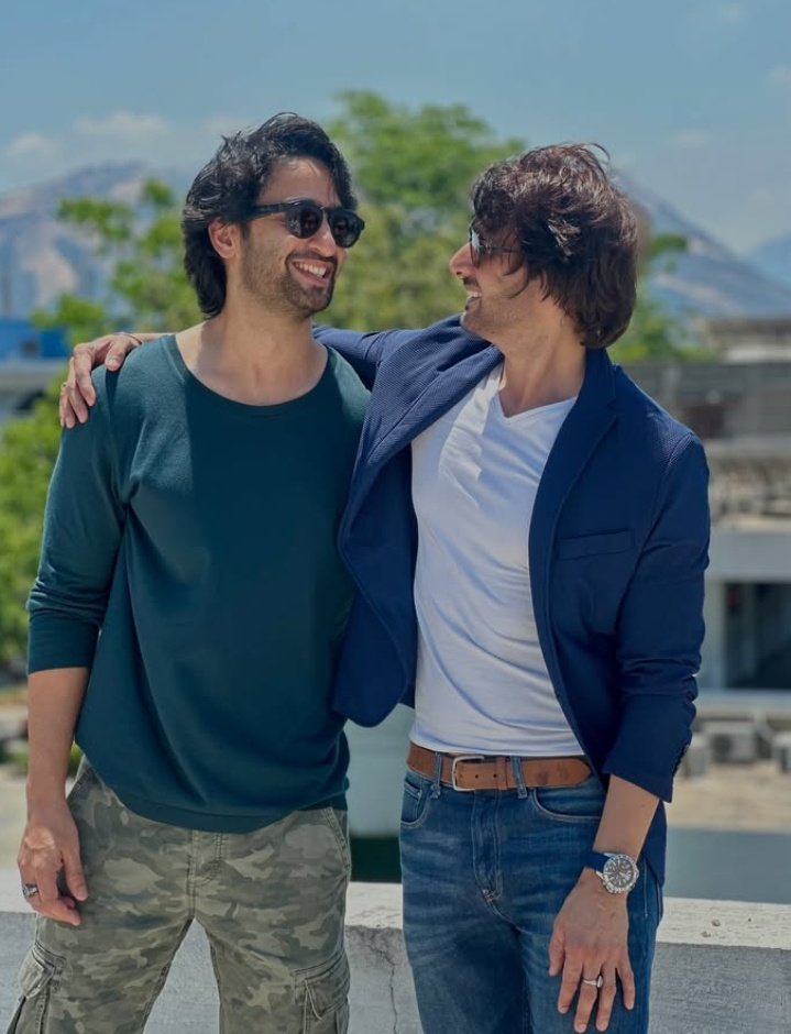 kritika (@ahamxkriitika) on Twitter photo Stop stop touch wood now I have no words my dears you all made me speechless now and <a href="/Shaheer_S/">Shaheer Sheikh</a> with this post you become part of my life and this bond oh god โค๏ธ i always always cherish you both ahamโค๏ธ karn arjun <a href="/Shaheer_S/">Shaheer Sheikh</a> <a href="/AhemSharrma/">Aham Sharma</a>
#karnarjun #ahamsharma #shaheersheikh Stop stop touch wood now I have no words my dears you all made me speechless now and <a href="/Shaheer_S/">Shaheer Sheikh</a> with this post you become part of my life and this bond oh god โค๏ธ i always always cherish you both ahamโค๏ธ karn arjun <a href="/Shaheer_S/">Shaheer Sheikh</a> <a href="/AhemSharrma/">Aham Sharma</a>
#karnarjun #ahamsharma #shaheersheikh