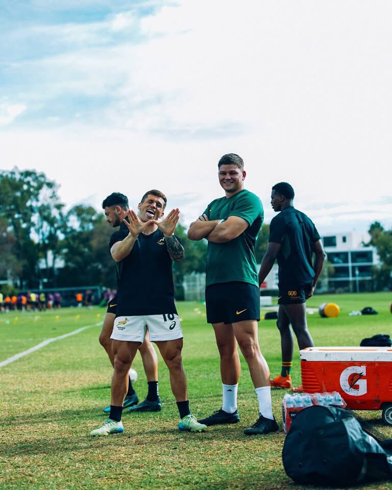 SportUpdatesSA's tweet image. 🇿🇦  🏉 ⚡ BLITZBOKS ⚡ 🏉  🇿🇦

The #Blitzboks gearing up for Hong Kong 😤

#PoweredByUnity
#GlobalSportsNews 

©️ Blitzboks