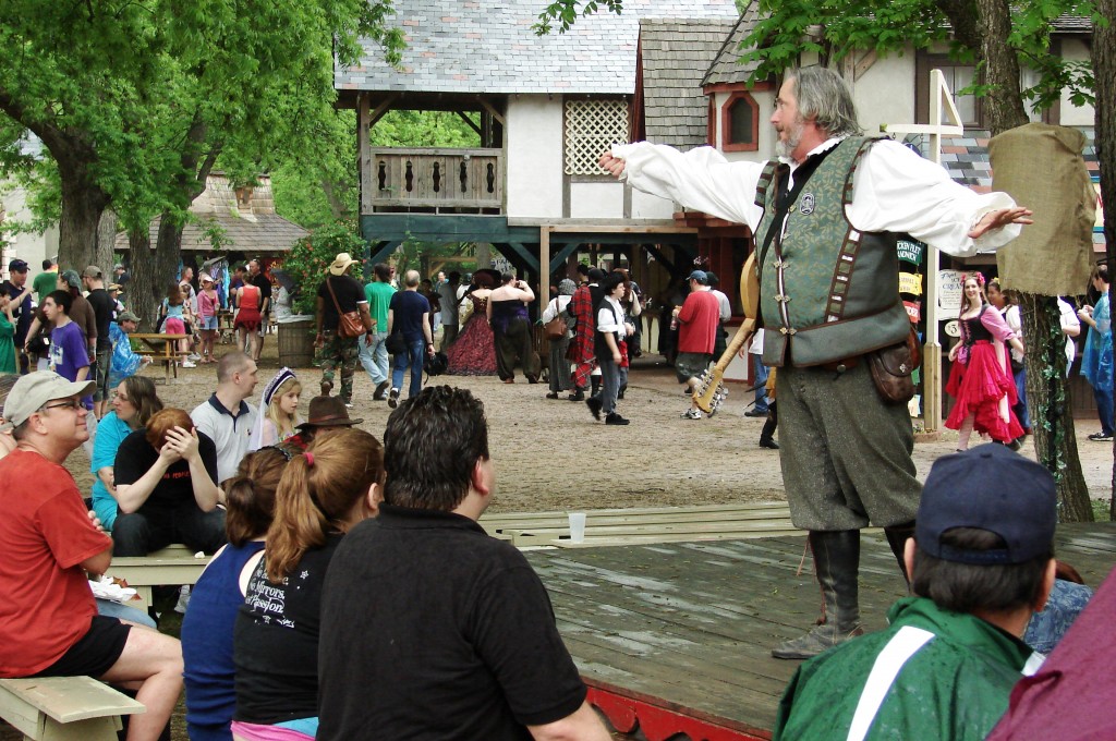 Scarborough Renaissance Festival (@SRFestival) Opens its 44th Season April 5th With A Kids Free Weekend! 

Details:
iliveindallas.com/srfestival_202…