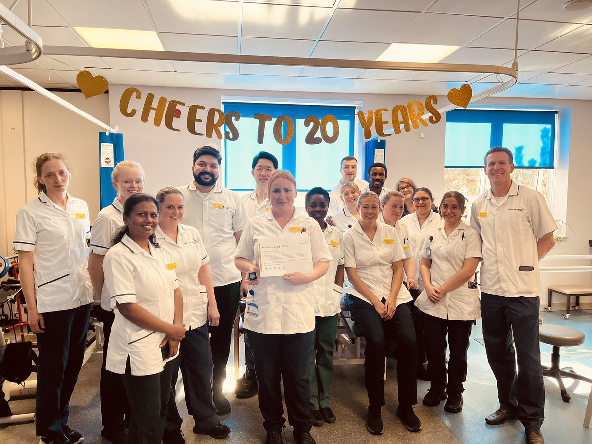 DGTPhysio's tweet photo. Celebrating Louise Packer’s 20 year service and Bronze Star Award. We’re lucky to have you as part of our Physio team 👏 🥳 @DarentValleyHsp @DGTAHPs @OT_DGT @dgt_sltdvh @DGTDietitians https://t.co/bYeLX3HTcW