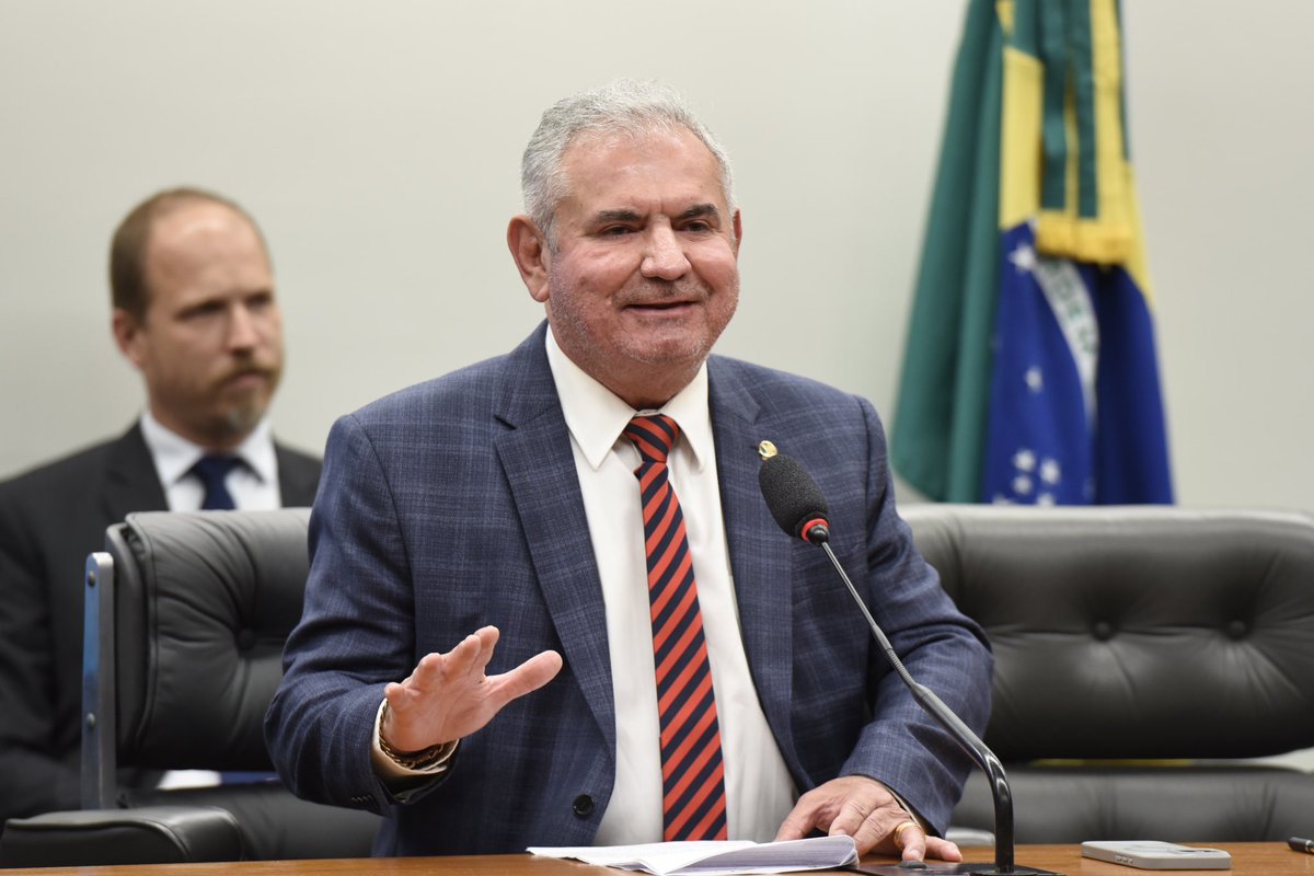 Acabamos de aprovar meu relatório do Orçamento 2025 na Comissão Mista de  Orçamento. Seguimos agora para a votação no Plenário do Congresso., image size:1200x800