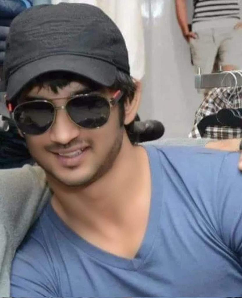 Chandra Nandi 🇮🇳 (@chandranandi3) on Twitter photo 11:11 ✨
<a href="/itsSSR/">Sushant Singh Rajput</a> Safely, Securely, Happily Jaldi Jaldi Come Back.. Divine Blessings & Guidance To You... 🙂💜🦋❤🧿
#SushantSinghRajput
#ComeBackSushant
#JusticeForSushantSinghRajput
Sushant Singh Rajput 💫 11:11 ✨
<a href="/itsSSR/">Sushant Singh Rajput</a> Safely, Securely, Happily Jaldi Jaldi Come Back.. Divine Blessings & Guidance To You... 🙂💜🦋❤🧿
#SushantSinghRajput
#ComeBackSushant
#JusticeForSushantSinghRajput
Sushant Singh Rajput 💫