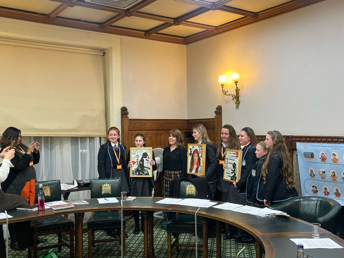 What an empowering evening! Thanks to <a href="/marykfoy/">Mary Kelly Foy MP</a> for supporting the event celebrating our Romani (Gypsy), Roma and Irish Traveller members of our Women's Empowerment Network. Thanks also to our fantastic speakers and to the girls from Orpington for their brilliant artwork!