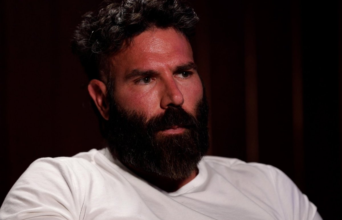 Eshkaro's tweet photo. #BREAKING 

Dan Bilzerian says Israel is a terrorist state, they have killed U.S. citizens, soldiers, and tens of thousands of babies and assassinated a sitting president.

#DanBilzerian #Israel #US https://t.co/Fskuww1Edp