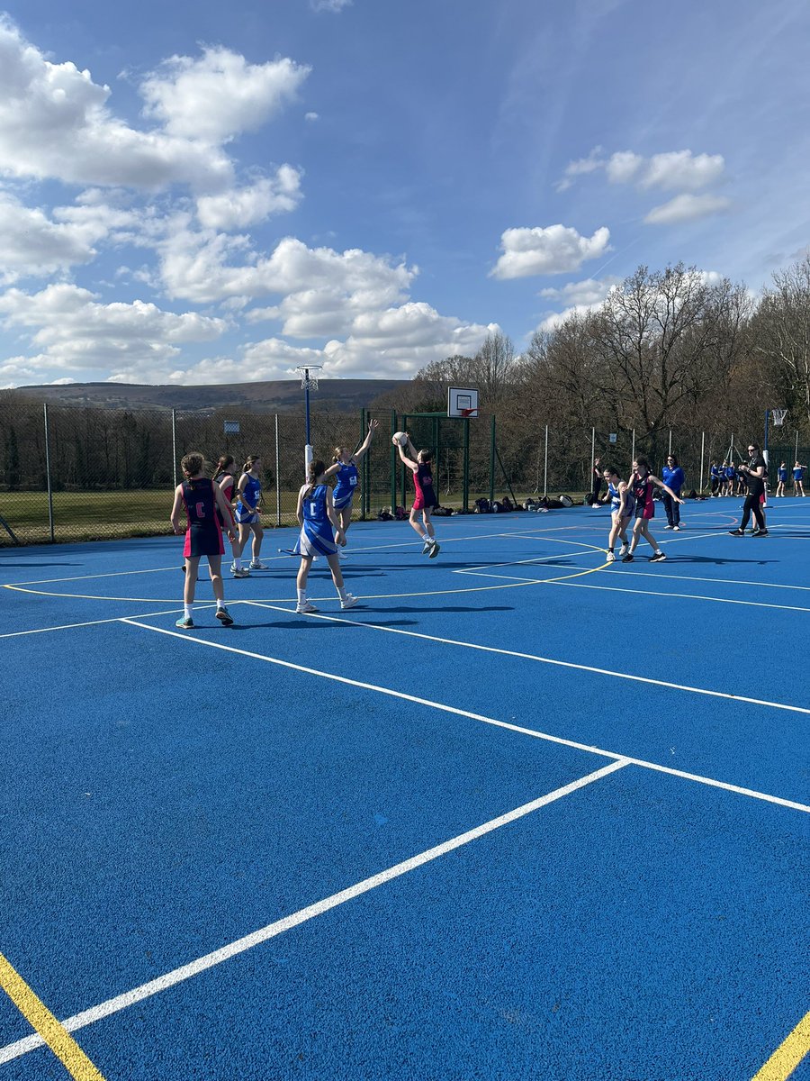 ✨A MASSIVE CONGRATULATIONS to the girls who played in the South East Wales Tournament today✨. 1 loss, 1 draw and 4 wins! Just missing out on the Semi-Final to Haberdashers. Coming in second in the group stages by goal difference 🤩 Da Iawn girls ! You all played exceptionally!