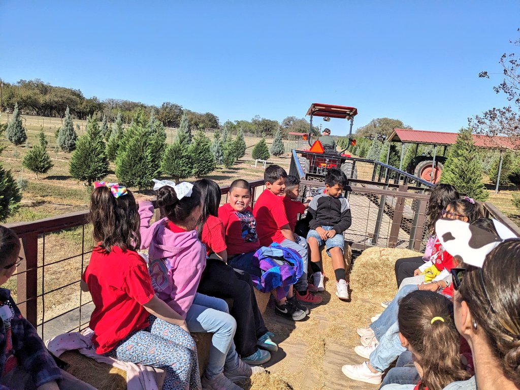 Tweet:

Luckey Ranch 2nd graders had an amazing field trip to Devine Acres! They learned about farm animals, explored different types of trees, and discovered how farms help our community. A hands-on day of fun and learning! <a href="/BrandiHendrix14/">Brandi Hendrix</a>  <a href="/janetmarie89/">Janet Crawford</a> #HandsOnLearning