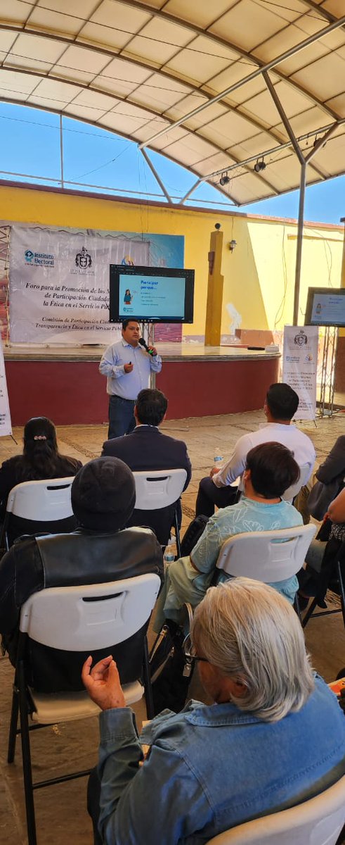 iepcjalisco's tweet photo. ¡#GaleriaIEPCJ @iepcjalisco participó hoy en el #Foro regional de promoción de #Mecanismos de #Participación Ciudadana en el municipio de Sayula.
Los foros son organizados con el @LegislativoJal, el @cpsseajal y los gobiernos municipales.
#¡Organízate! #TuVozEsElPoder https://t.co/hoqznkCzep