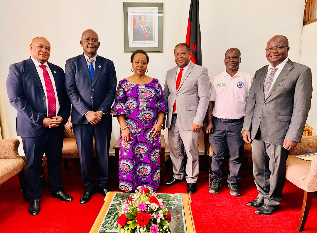 SADC Secretariat (@sadc_news) on Twitter photo ๐ฆ๐๐๐ ๐๐ฒ๐ฝ๐๐๐ ๐๐
๐ฒ๐ฐ๐๐๐ถ๐๐ฒ ๐ฆ๐ฒ๐ฐ๐ฟ๐ฒ๐๐ฎ๐ฟ๐ ๐ณ๐ผ๐ฟ ๐ฅ๐ฒ๐ด๐ถ๐ผ๐ป๐ฎ๐น ๐๐ป๐๐ฒ๐ด๐ฟ๐ฎ๐๐ถ๐ผ๐ป ๐ฝ๐ฎ๐๐ ๐๐ผ๐๐ฟ๐๐ฒ๐๐ ๐๐ฎ๐น๐น๐ ๐ผ๐ป ๐๐ต๐ฒ ๐ ๐ถ๐ป๐ถ๐๐๐ฒ๐ฟ ๐ผ๐ณ ๐ก๐ฎ๐๐๐ฟ๐ฎ๐น ๐ฅ๐ฒ๐๐ผ๐๐ฟ๐ฐ๐ฒ๐ ๐ฎ๐ป๐ฑ ๐๐น๐ถ๐บ๐ฎ๐๐ฒ ๐๐ต๐ฎ๐ป๐ด๐ฒ ๐ฎ๐ป๐ฑ ๐ฆ๐ฒ๐ฐ๐ฟ๐ฒ๐๐ฎ๐ฟ๐ ๐ณ๐ผ๐ฟ ๐ฆ๐๐๐ ๐๐ฒ๐ฝ๐๐๐ ๐๐
๐ฒ๐ฐ๐๐๐ถ๐๐ฒ ๐ฆ๐ฒ๐ฐ๐ฟ๐ฒ๐๐ฎ๐ฟ๐ ๐ณ๐ผ๐ฟ ๐ฅ๐ฒ๐ด๐ถ๐ผ๐ป๐ฎ๐น ๐๐ป๐๐ฒ๐ด๐ฟ๐ฎ๐๐ถ๐ผ๐ป ๐ฝ๐ฎ๐๐ ๐๐ผ๐๐ฟ๐๐ฒ๐๐ ๐๐ฎ๐น๐น๐ ๐ผ๐ป ๐๐ต๐ฒ ๐ ๐ถ๐ป๐ถ๐๐๐ฒ๐ฟ ๐ผ๐ณ ๐ก๐ฎ๐๐๐ฟ๐ฎ๐น ๐ฅ๐ฒ๐๐ผ๐๐ฟ๐ฐ๐ฒ๐ ๐ฎ๐ป๐ฑ ๐๐น๐ถ๐บ๐ฎ๐๐ฒ ๐๐ต๐ฎ๐ป๐ด๐ฒ ๐ฎ๐ป๐ฑ ๐ฆ๐ฒ๐ฐ๐ฟ๐ฒ๐๐ฎ๐ฟ๐ ๐ณ๐ผ๐ฟ