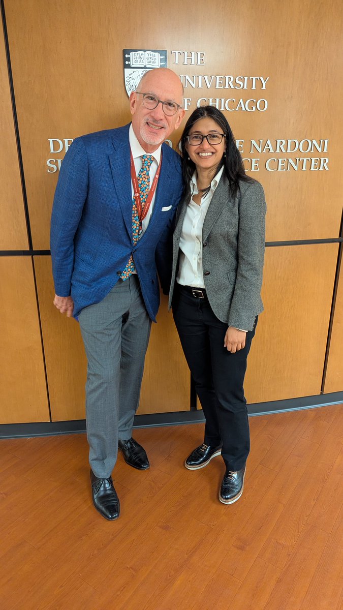 afonsecaMD's tweet image. Had an amazing time visiting U.Chicago through the SSAT Jeffrey & Joan Matthews Developing Leaders Program. It was great to spend time with faculty & residents. Visiting old friends & making new ones! Thank you for the opportunity @JBMatthews @JoanieGum @SSATNews @UABSurgery