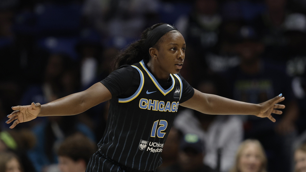 Sentinel Prep Sports (@aurorasports) on Twitter photo Blog: Former <a href="/GHSWolvesGBball/">GHS Wolves Girls BB</a> star and current <a href="/chicagosky/">Chicago Sky</a> player Michaela Onyenwere is back in the area to host a hoops camp for girls 8-16 Saturday & Sunday; for more information and link to register - sentinelcolorado.com/sentinel-blogs… <a href="/monyenwere_/">Michaela Onyenwere</a> #copreps #sentinelpreps #aurora Blog: Former <a href="/GHSWolvesGBball/">GHS Wolves Girls BB</a> star and current <a href="/chicagosky/">Chicago Sky</a> player Michaela Onyenwere is back in the area to host a hoops camp for girls 8-16 Saturday & Sunday; for more information and link to register - sentinelcolorado.com/sentinel-blogs… <a href="/monyenwere_/">Michaela Onyenwere</a> #copreps #sentinelpreps #aurora