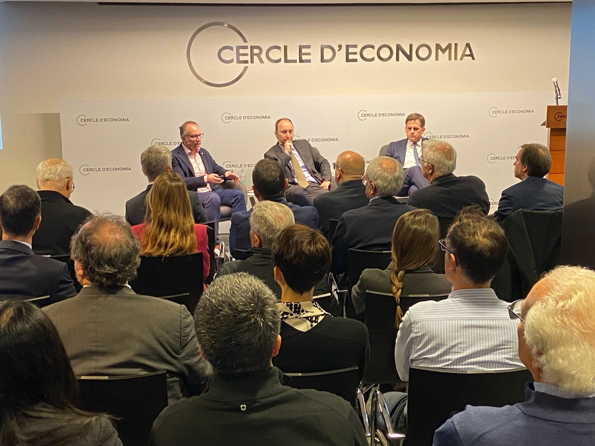 🔴 Estamos celebrando en el <a href="/CdEconomia/">Cercle d'Economia</a> el #ForoFiscal IEB 1.2 titulado "El impuesto sobre sucesiones: redistribución y empresa familiar".