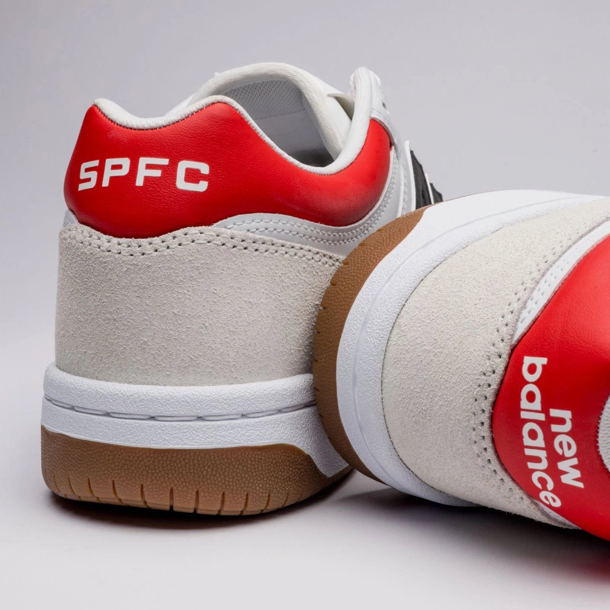 sdmlinks's tweet image. New Balance 480 x São Paulo FC.