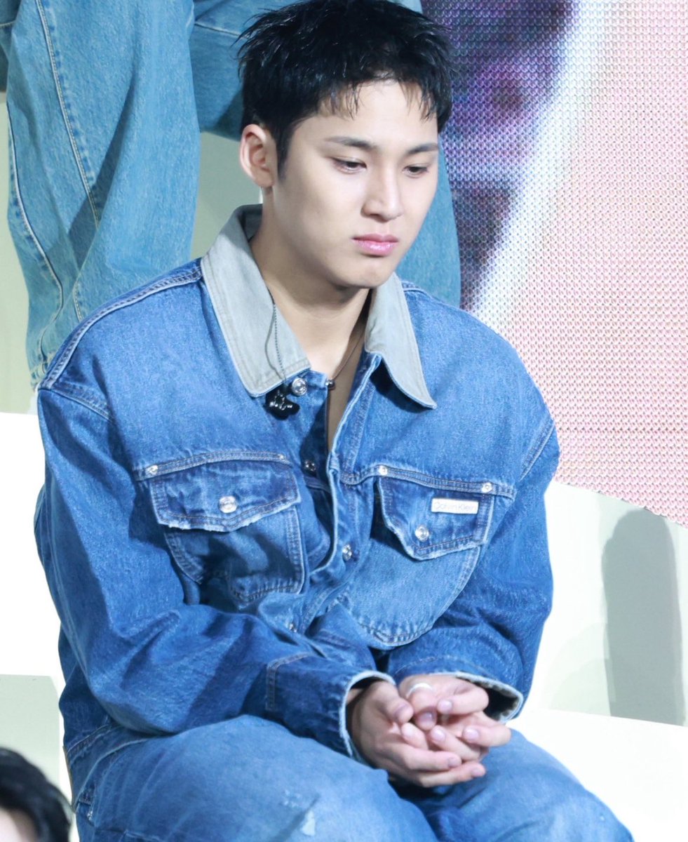 rlwbg's tweet photo. baby mingyu                         BABY MINGYU https://t.co/lnUEillgqc