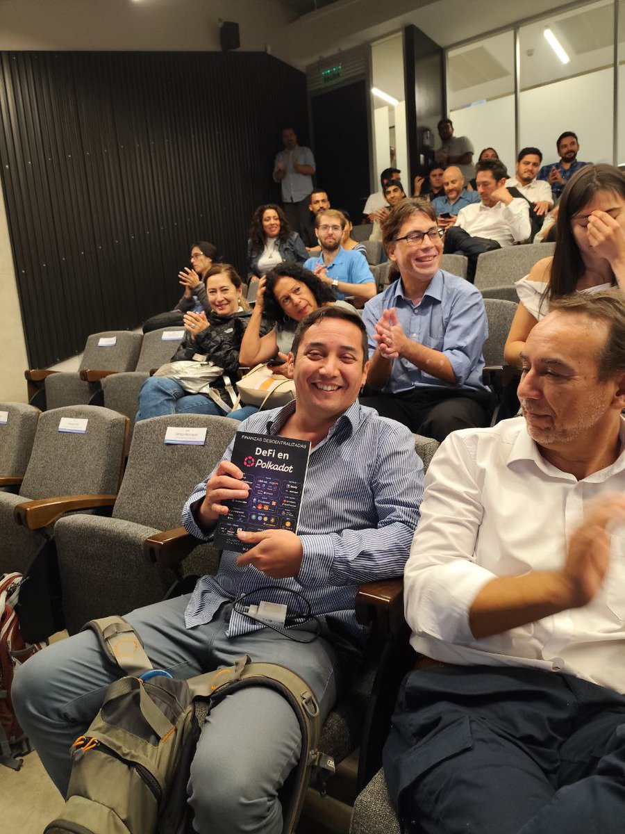 PolkadotEspanol's tweet photo. ¡Gran jornada en la USACH! 🎓

El equipo de Editorial Board de Polkadot en español participó en el Seminario IA y Nuevas Tecnologías para Emprendedores, organizado el 18 de marzo por el programa MBA de la Universidad de Santiago de Chile.

Compartimos conocimientos sobre Blockchain y presentamos Polkadot, mostrando su impacto en la innovación y el emprendimiento. ¡Fue una experiencia increíble! 🌐🔗

📸 Aquí algunas fotos del evento. ¡Gracias a todos por su participación! 🙌
