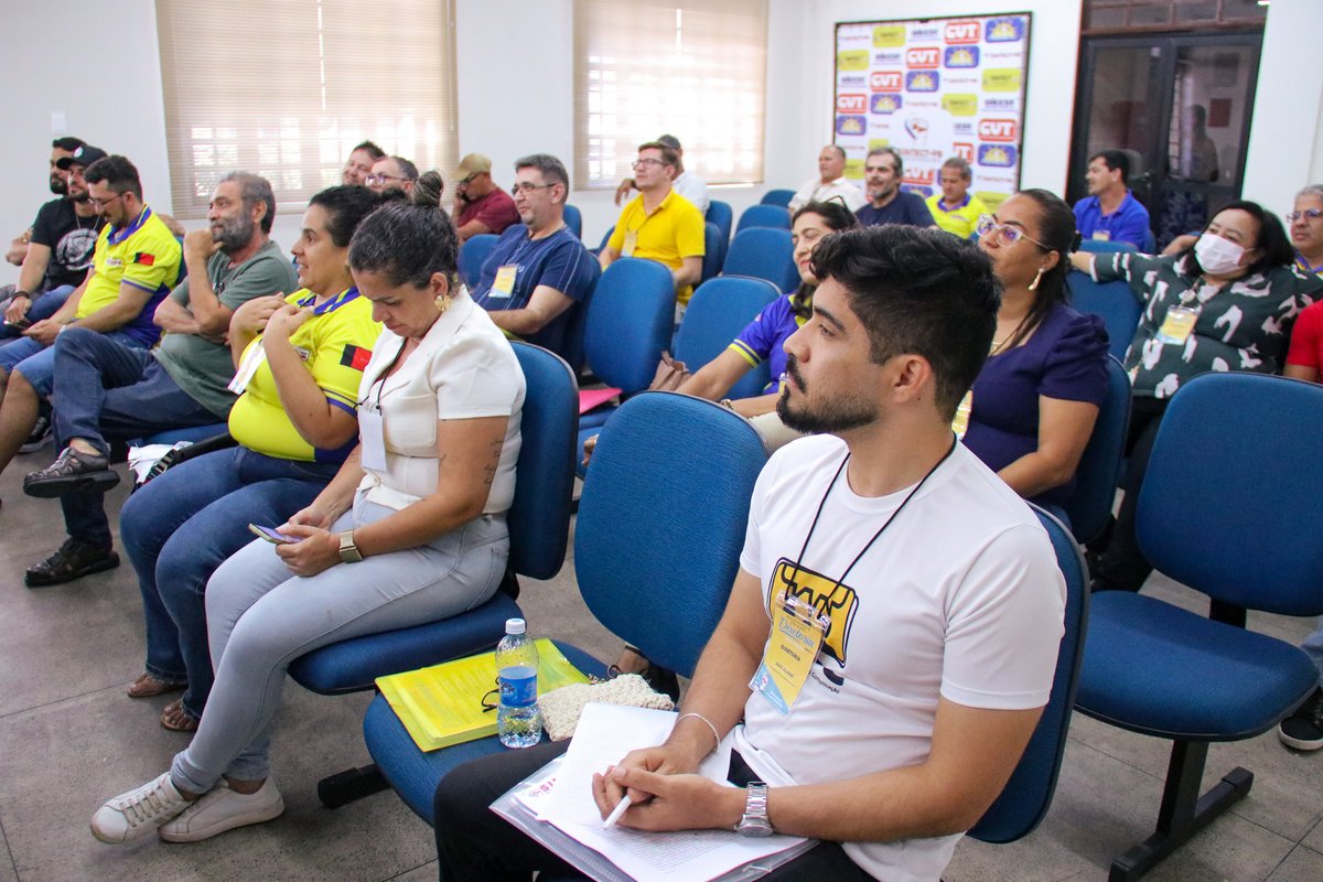 sintectpb's tweet photo. Empossada diretoria no Conselho Deliberativo do SINTECT-PB

No último dia 15, o SINTECT-PB realizou o Conselho Deliberativo com um debate sobre os desafios enfrentados pela categoria e a necessidade de fortalecer a organização dos trabalhadores diante das ameaças do capital. https://t.co/lYnvXcranE