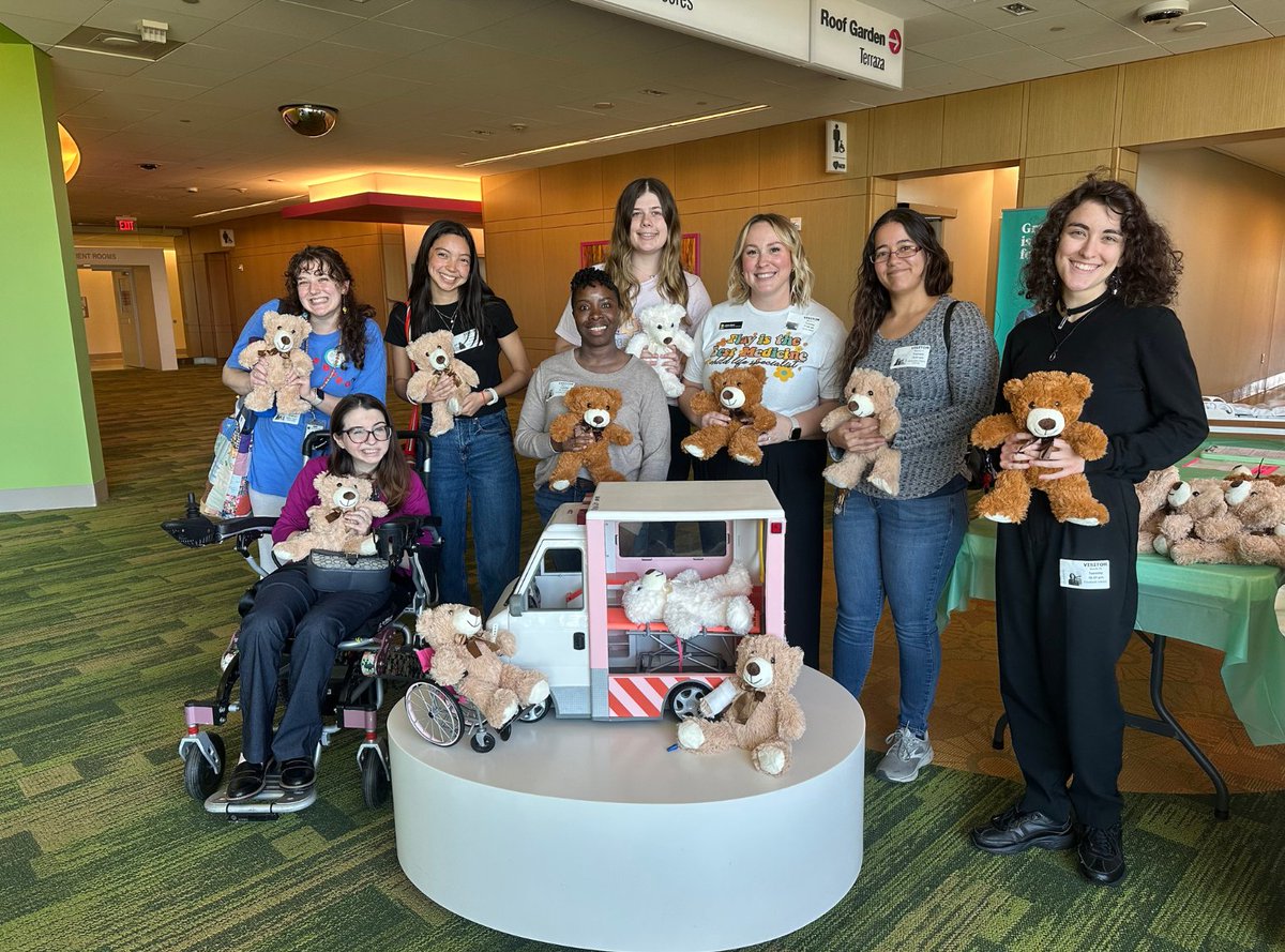 UCF School of Teacher Education (@ucfteachered) on Twitter photo Students in our early childhood development and education (ECDE) child life program recently volunteered at <a href="/Nemours/">Nemours Children's Health</a> "Teddy Bear Clinic," where pediatric patients play doctor to their teddy bear patients. Learn how you can get involved in our ECDE program!
ccie.ucf.edu/teachered/earl⦠Students in our early childhood development and education (ECDE) child life program recently volunteered at <a href="/Nemours/">Nemours Children's Health</a> "Teddy Bear Clinic," where pediatric patients play doctor to their teddy bear patients. Learn how you can get involved in our ECDE program!
ccie.ucf.edu/teachered/earlā¦