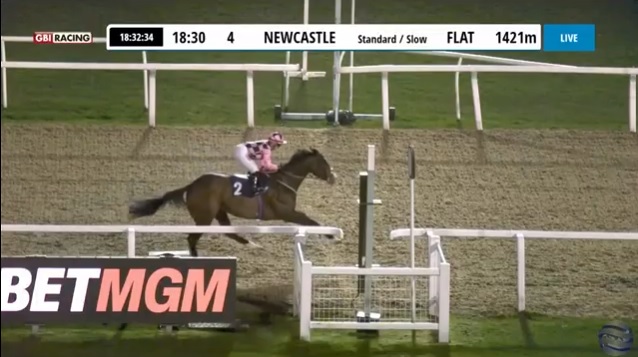 Art Martineau tweet media