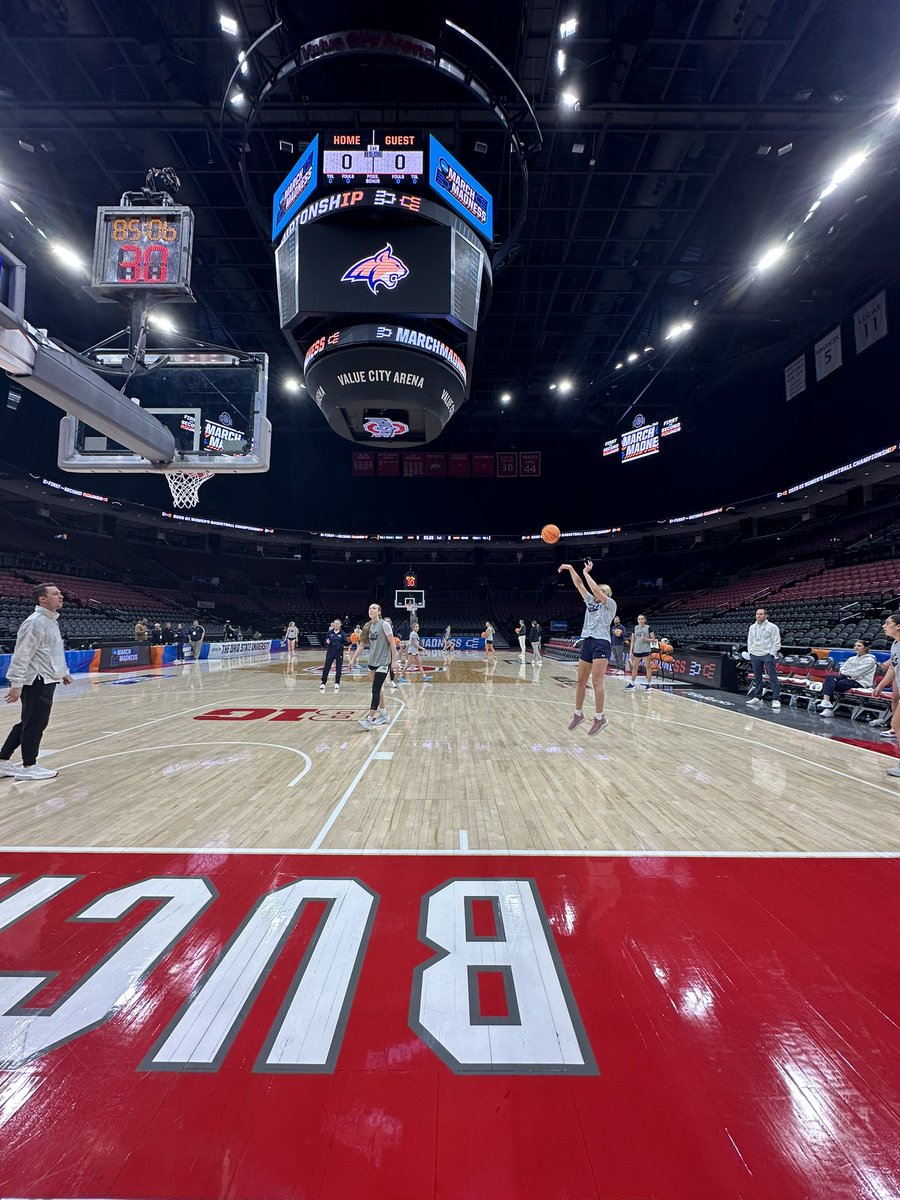 Cats have taken the court for practice at Ohio State! <a href="/montanasports/">Montana Sports</a>