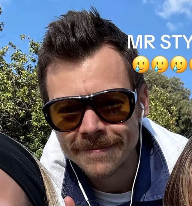 microshortsrry's tweet image. my little mango seed