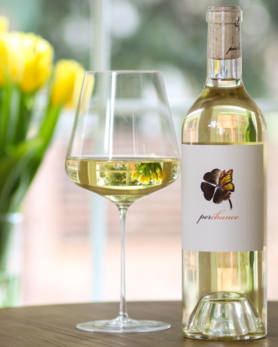 Bright citrus, fresh stone fruits, and a hint of brioche — the Perchance Sauvignon Blanc from Beckstoffer Melrose Vineyard is a perfect sip for spring. For those with access to this limited allocation, let us know how it's tasting with the extra hours of sunshine!