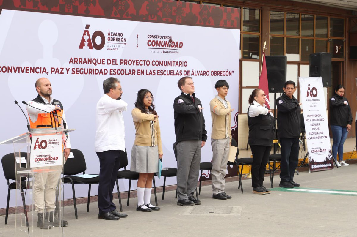 AlcaldiaAO's tweet photo. 🚸Arrancamos el proyecto comunitario "Convivencia, paz y seguridad escolar en las escuelas de Álvaro Obregón".

A través de talleres y más actividades, fomentaremos el trabajo en equipo, la prevención y la salud mental en nuestra comunidad estudiantil.
#EscuelasSeguras360 https://t.co/sgcnGqguBa