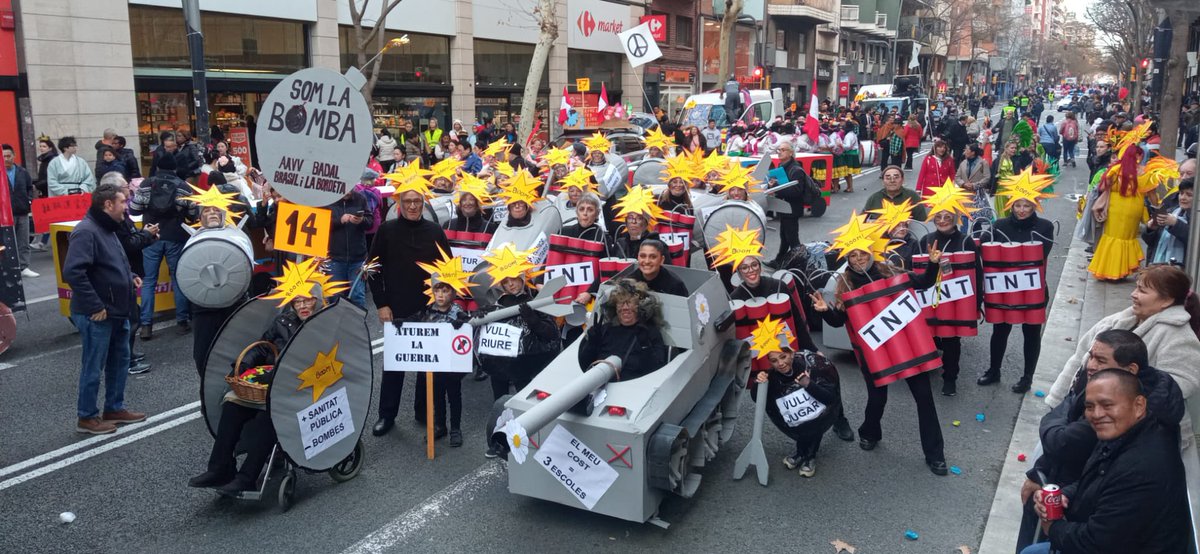 📣#LaMarinaEnDirecte I L'Associació de Veïns i Veïnes de Badal - Brasil - La Bordeta (<a href="/av_badal/">AVBadalBrasilBordeta</a>) ha estat proposada com a Medalla d'Honor de Barcelona a la categoria col·lectiva🏅

Aprovat per unanimitat ✅

Enhorabona! 🙌