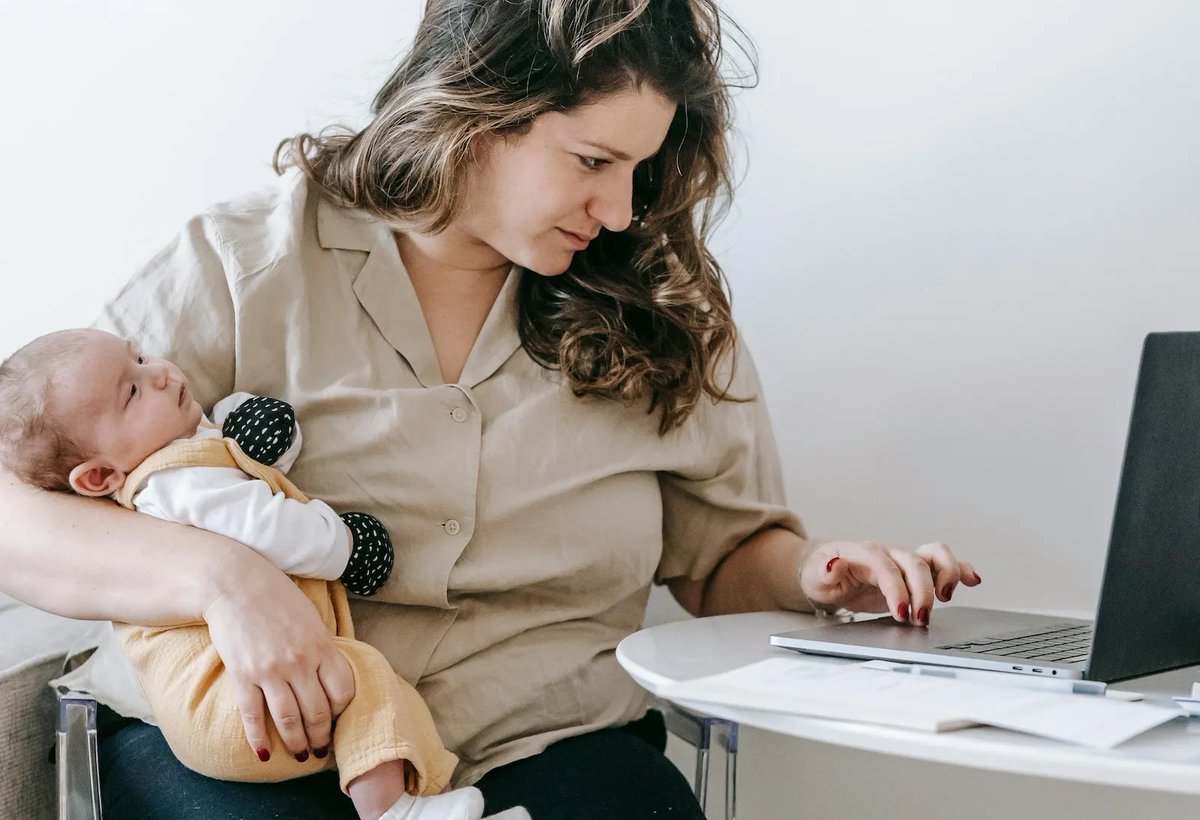 For many women planning to start a family, parental leave is a top priority. However, fewer than half of employed women say their employer offers a paid parental leave benefit at all. Learn more about parental leave and the nuances women face: yourdream.liveyourdream.org/motherhood-and…