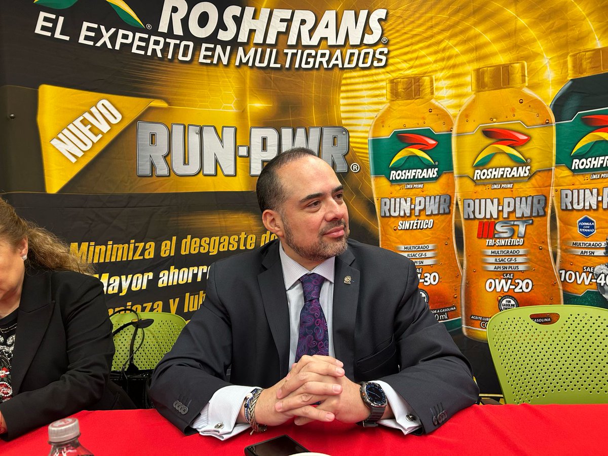DGCFT_oficial's tweet photo. @gonzalo_espina Miranda, titular de la DGCFT, asistió como testigo de honor a la Conferencia de Prensa @RoshfransMX, donde se firmó el Convenio entre la #CNT, #ANDELLAC, y la #ARRA ... leer en ... ⏩https://t.co/qlHJcwfWuL https://t.co/cN71XoGRm5