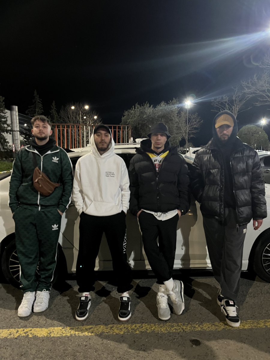 Ahiretlik agalarımla bir fotoğraf bırakayım şuraya