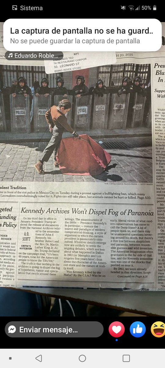 REPRESIÓN Y ARTE.
El arte del chaval contra la fuerza represiva del gobierno de la Ciudad de México. El chaval tiene ...o tenía LA LIBERTAD DE ELEGIR LA PROFESIÓN DE TORERO.