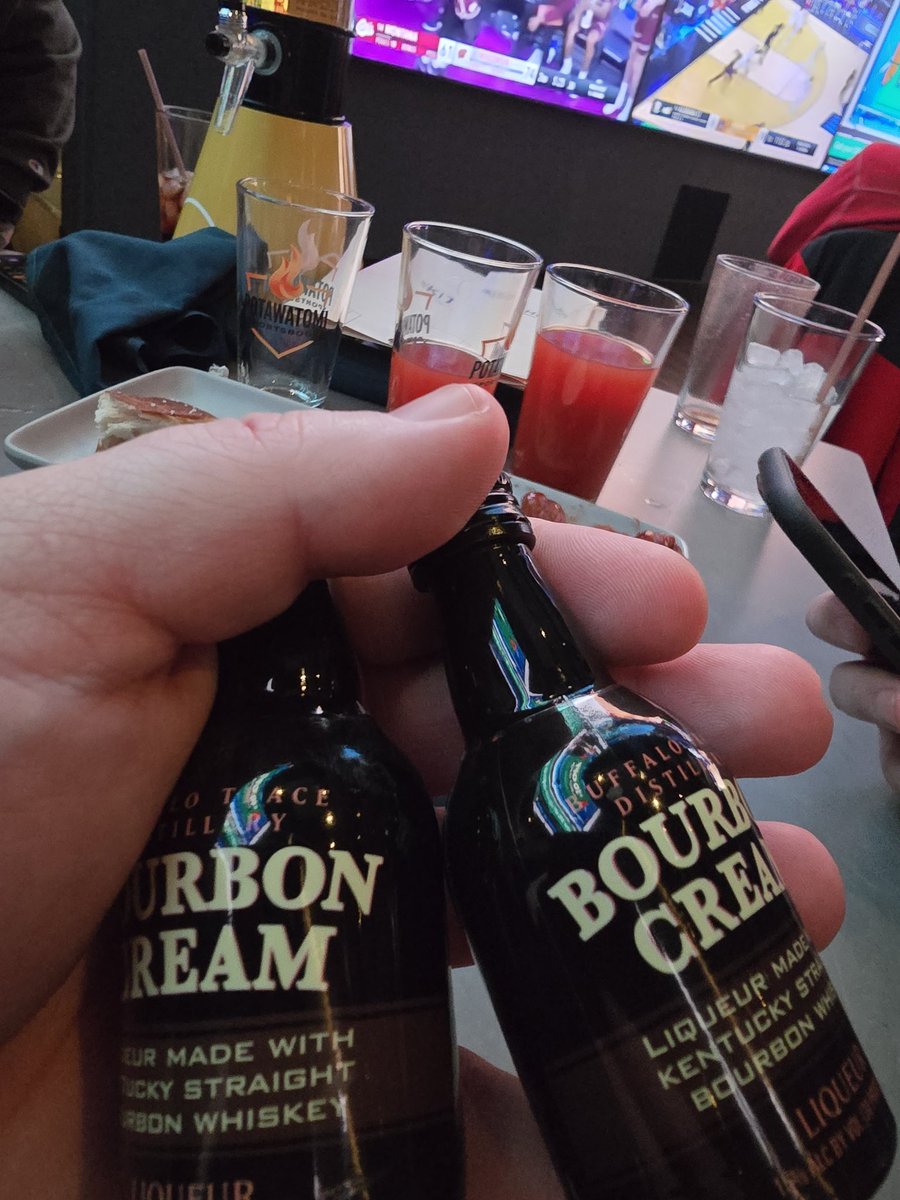 DaveTacoNap's tweet photo. @kuhnj30 You already know what's for dessert. https://t.co/Ud7NB9eNy0