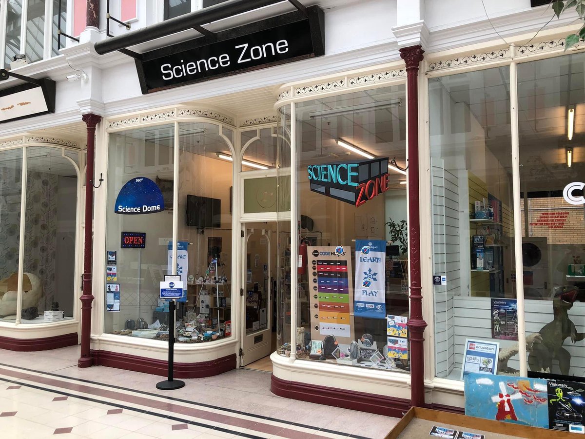 Earth Day 2025
A planetarium free day for local schools, home education groups and families to book.

This event will be hold in our local science centre based in Bournemouth. Science Zone U.K. at Royal Arcade BH1 4BT. 
on Tuesday 22nd April 2025 -Earth Day