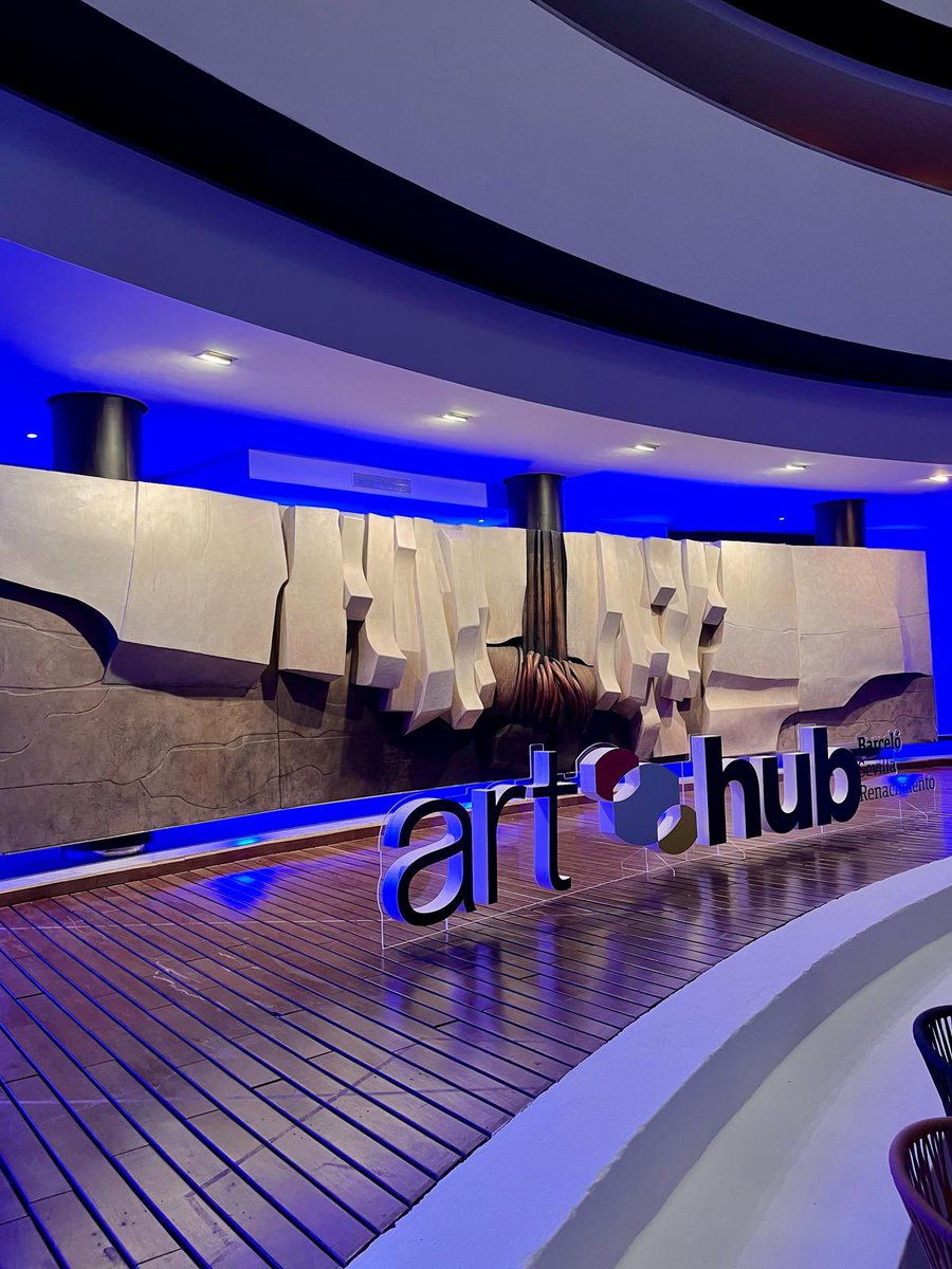 puntomice's tweet photo. Hoy estamos en #Sevilla (España) para descubrir #ArtHub, un proyecto artístico y cultural que engloba el arte histórico de la ciudad y el talento emergente de la capital hispalense en un solo espacio: el hotel Barceló Sevilla Renacimiento.
@barcelohoteles #GrupoPUNTOMICE https://t.co/p94IGTljIF