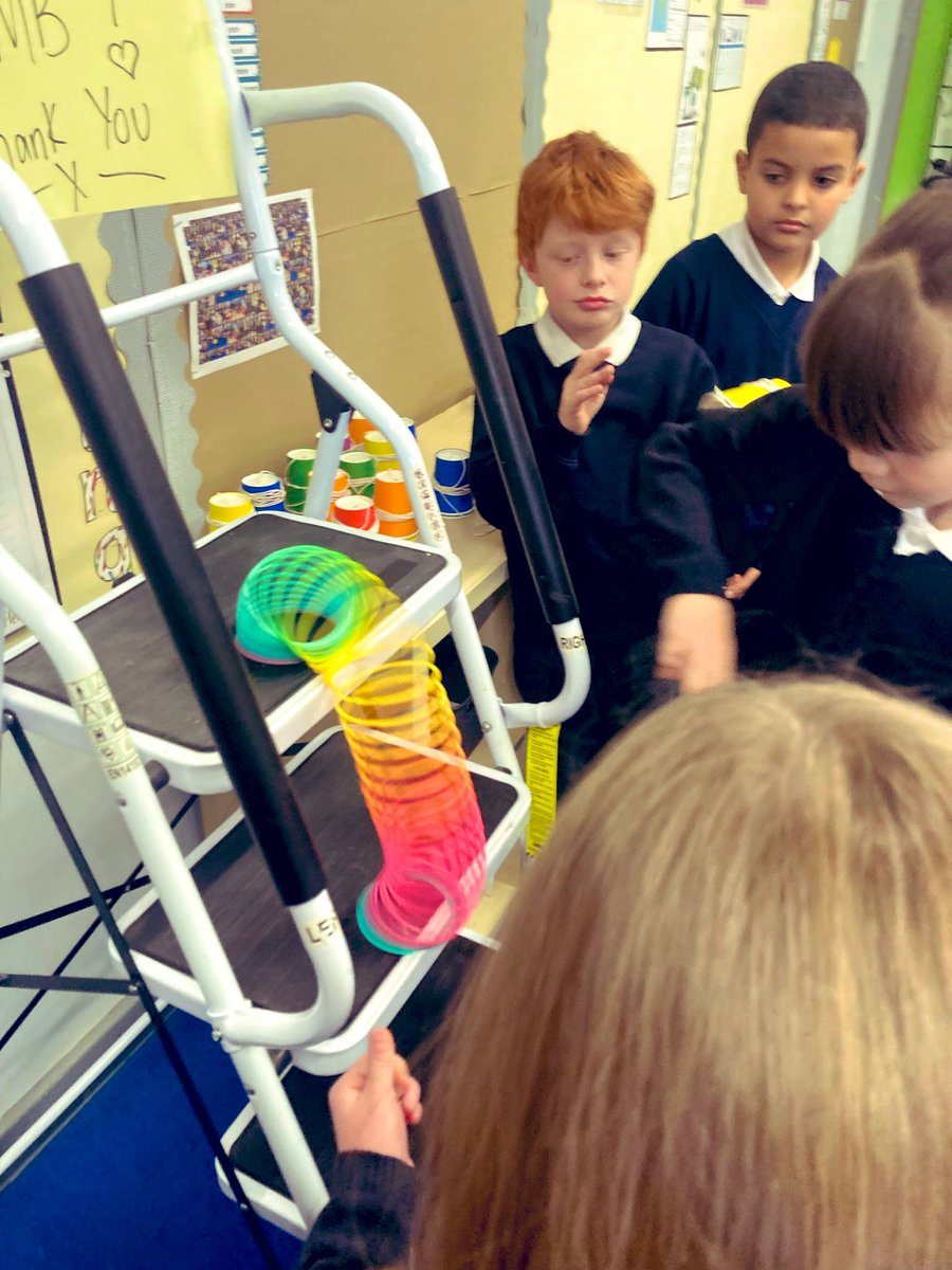 HogarthPS's tweet image. Science Day this year focussed around the topic of ‘Adapt and Change.’ 

Year 4 carried out some experiments with different slinkies then adapted the design to make their own slinkies!
#welovescience
#scienceday2025
#adaptandchange