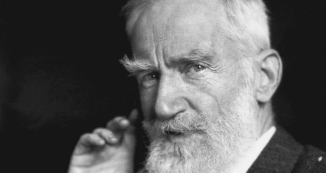« Autant les optimistes que les pessimistes contribuent à la société, l'optimiste invente l'avion, le pessimiste les parachutes. »
George Bernard Shaw
