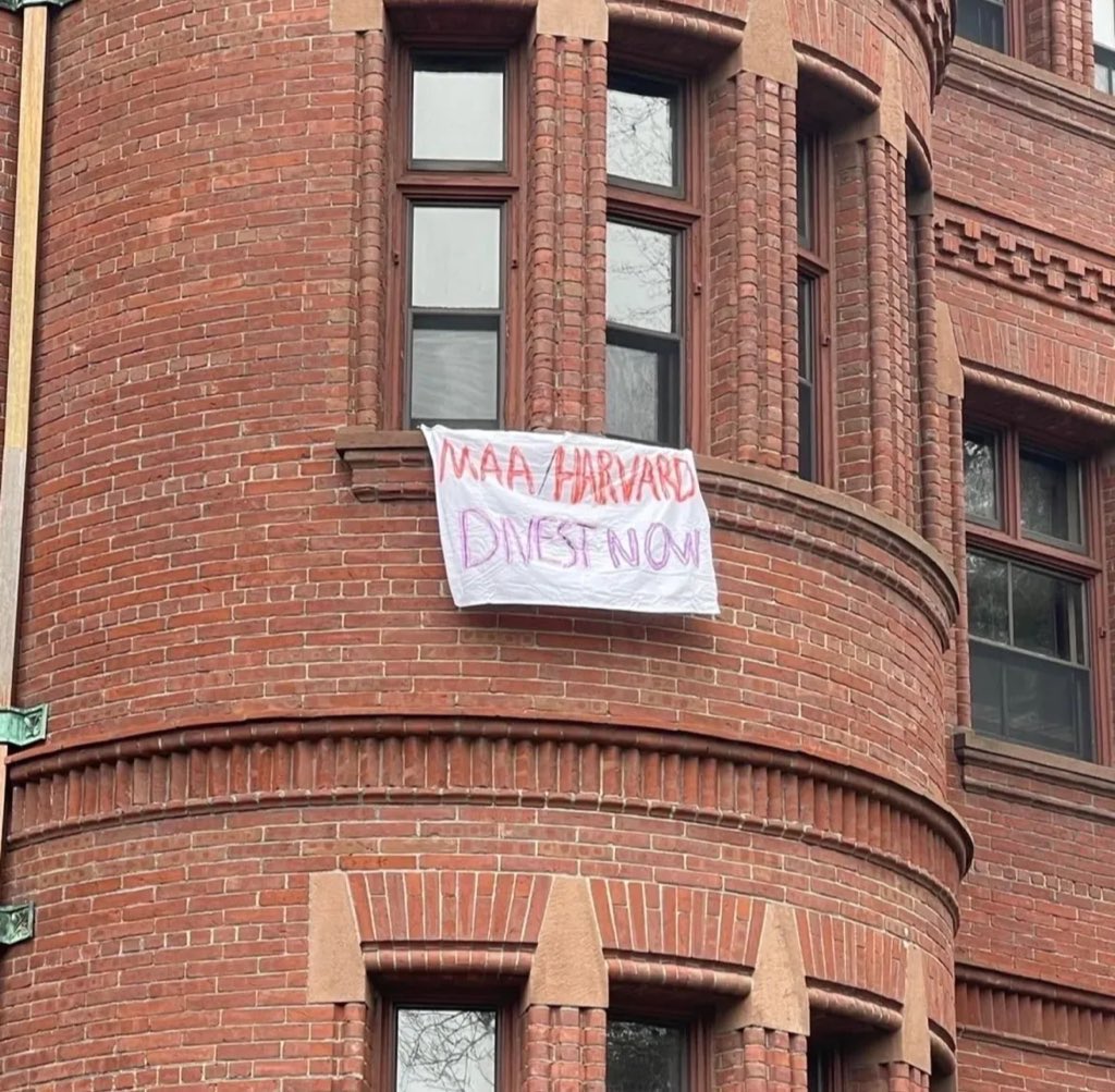MforPalestine's tweet photo. An autonomous group did some redecorating at #MAA2025 🍉 https://t.co/41fj4VdWXg