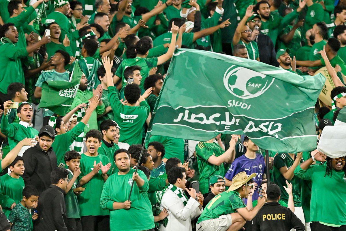 SPA_Spor's tweet photo. #صور_واس | جانب من الحضور الجماهيري لمباراة #المنتخب_السعودي ونظيره الصيني ضمن منافسات الجولة السابعة من التصفيات الآسيوية المؤهلة لكأس العالم 2026.
#الطري��_إلى_كأس_العالم2026
#واس_رياضي https://t.co/uygtY6YRxS